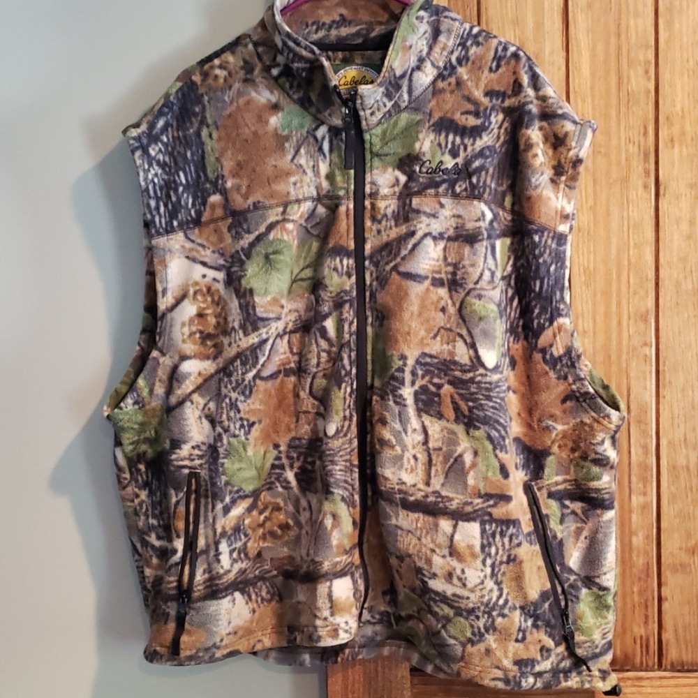 Cabelas Wooltimate camo vest